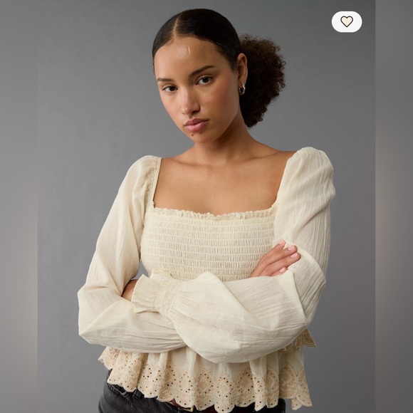 American Eagle Outfitters Tops - American Eagle ruffle top